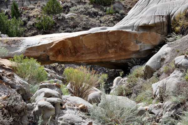 the Natural Bridge in Makoshika State Park